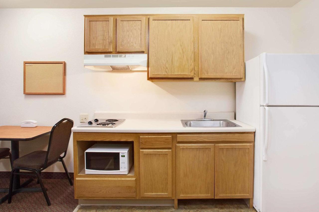 Woodspring Suites Chesapeake-Norfolk South Екстер'єр фото