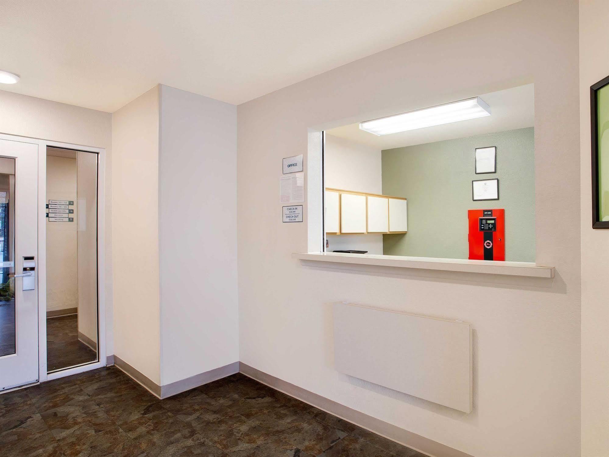 Woodspring Suites Chesapeake-Norfolk South Екстер'єр фото