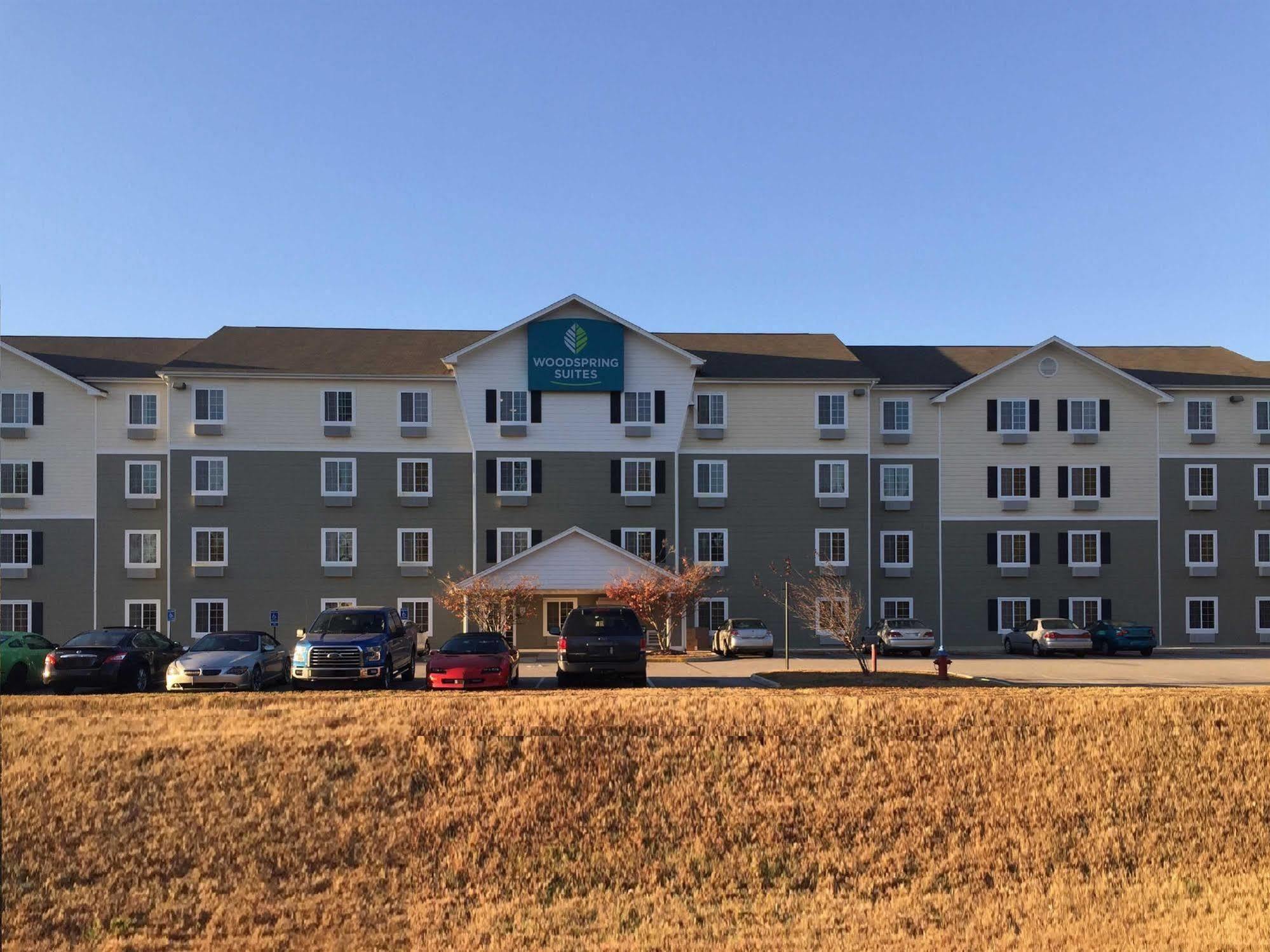 Woodspring Suites Chesapeake-Norfolk South Екстер'єр фото